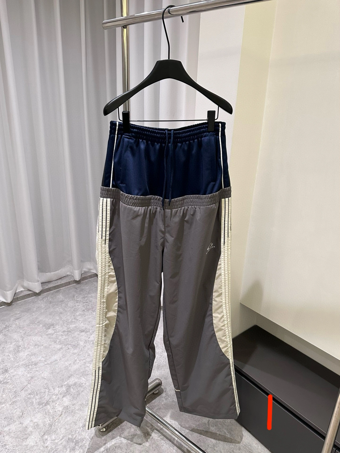 wg.luxury- 218593i16 polyester item:E-F382D2905-2